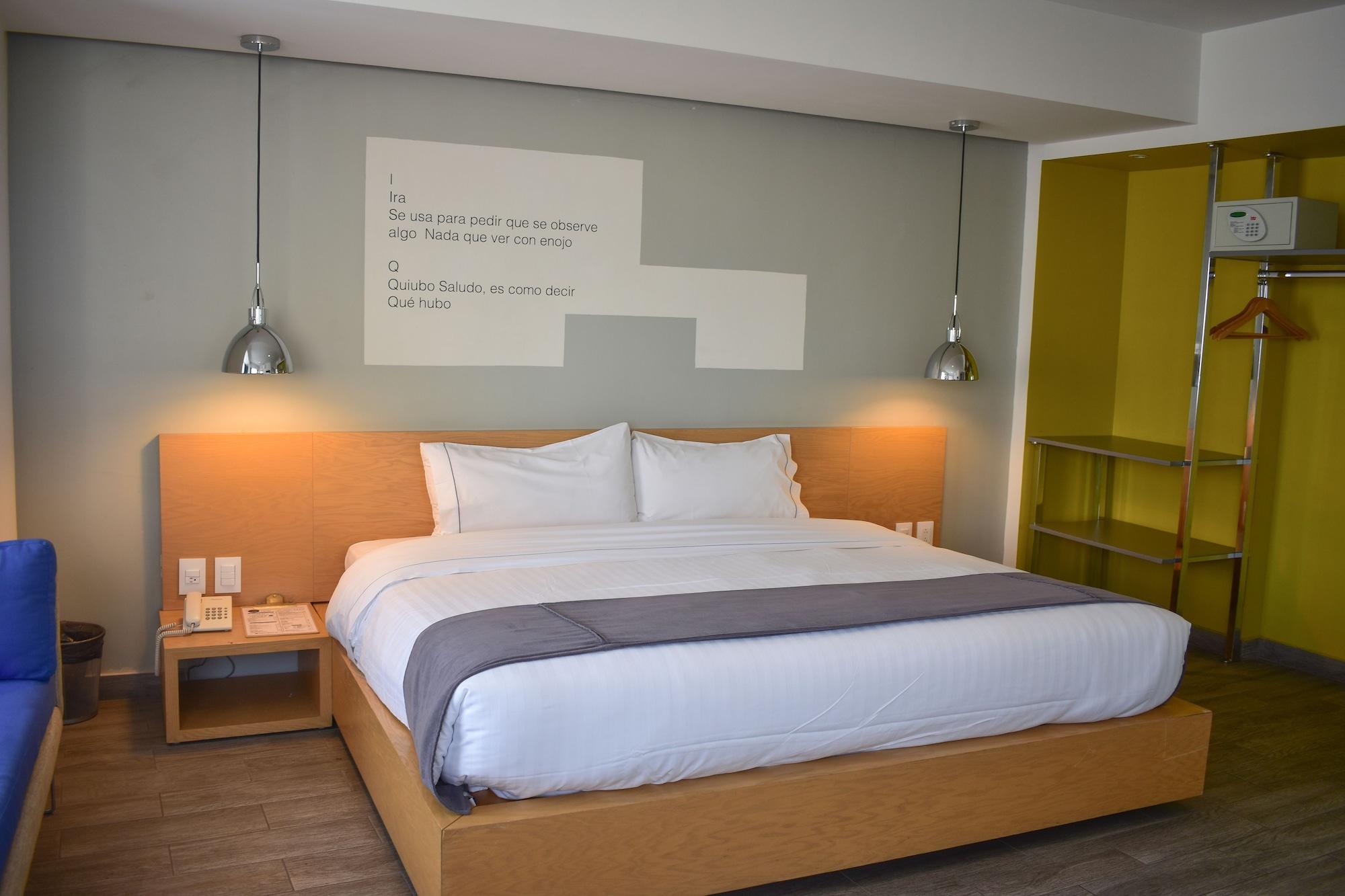 Hotel Perla Central Guadalajara Ngoại thất bức ảnh