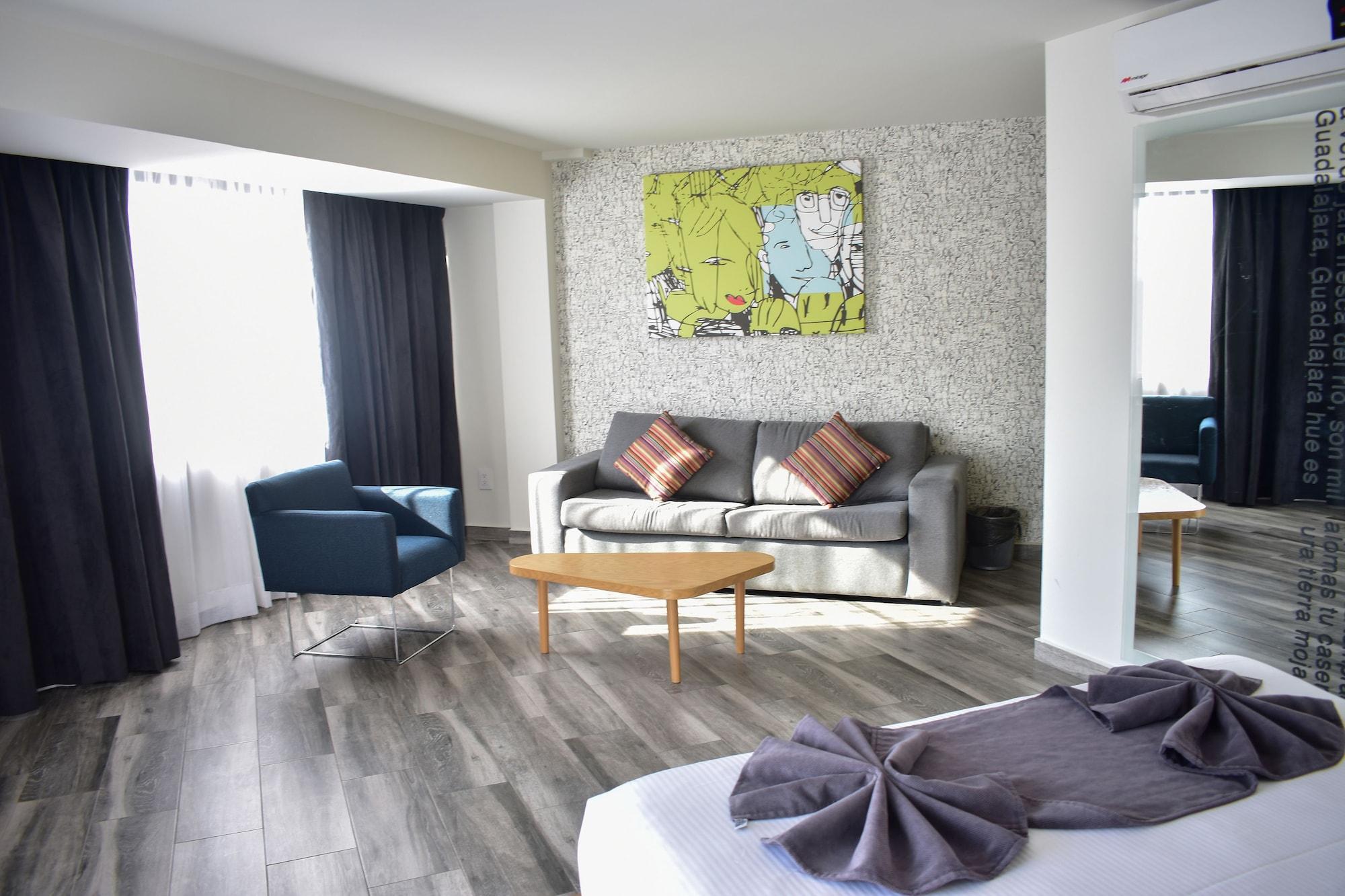 Hotel Perla Central Guadalajara Ngoại thất bức ảnh