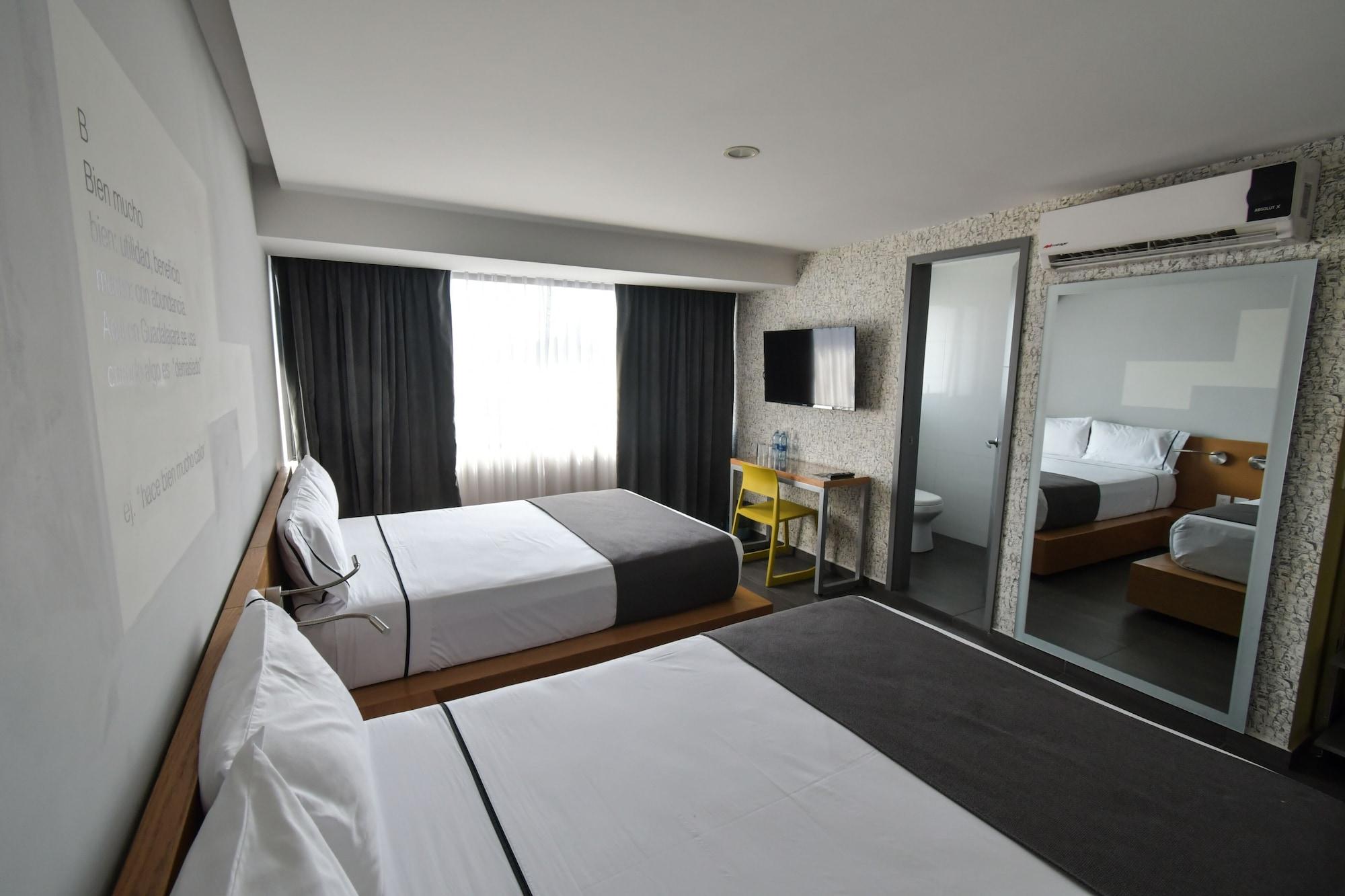 Hotel Perla Central Guadalajara Ngoại thất bức ảnh