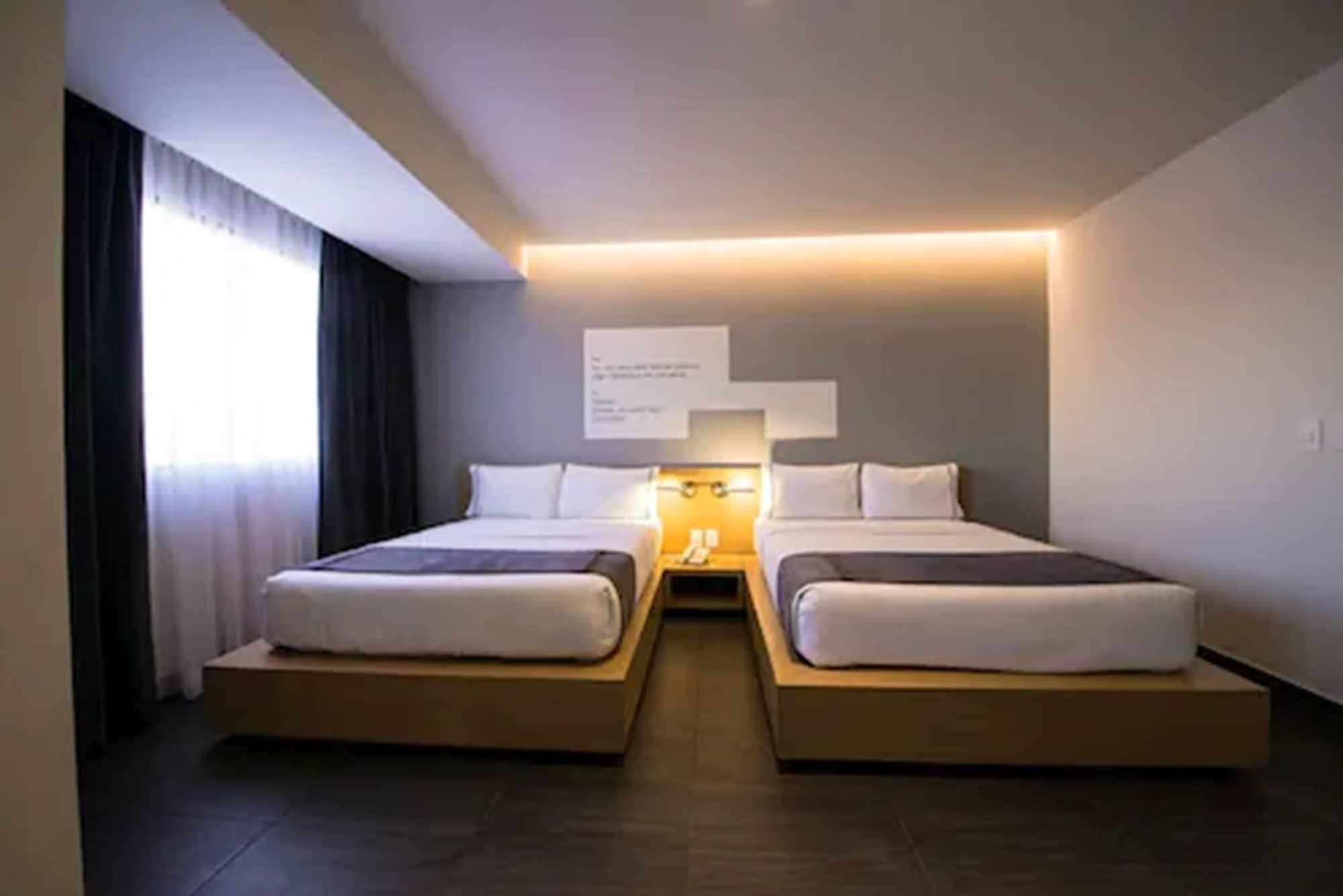 Hotel Perla Central Guadalajara Ngoại thất bức ảnh