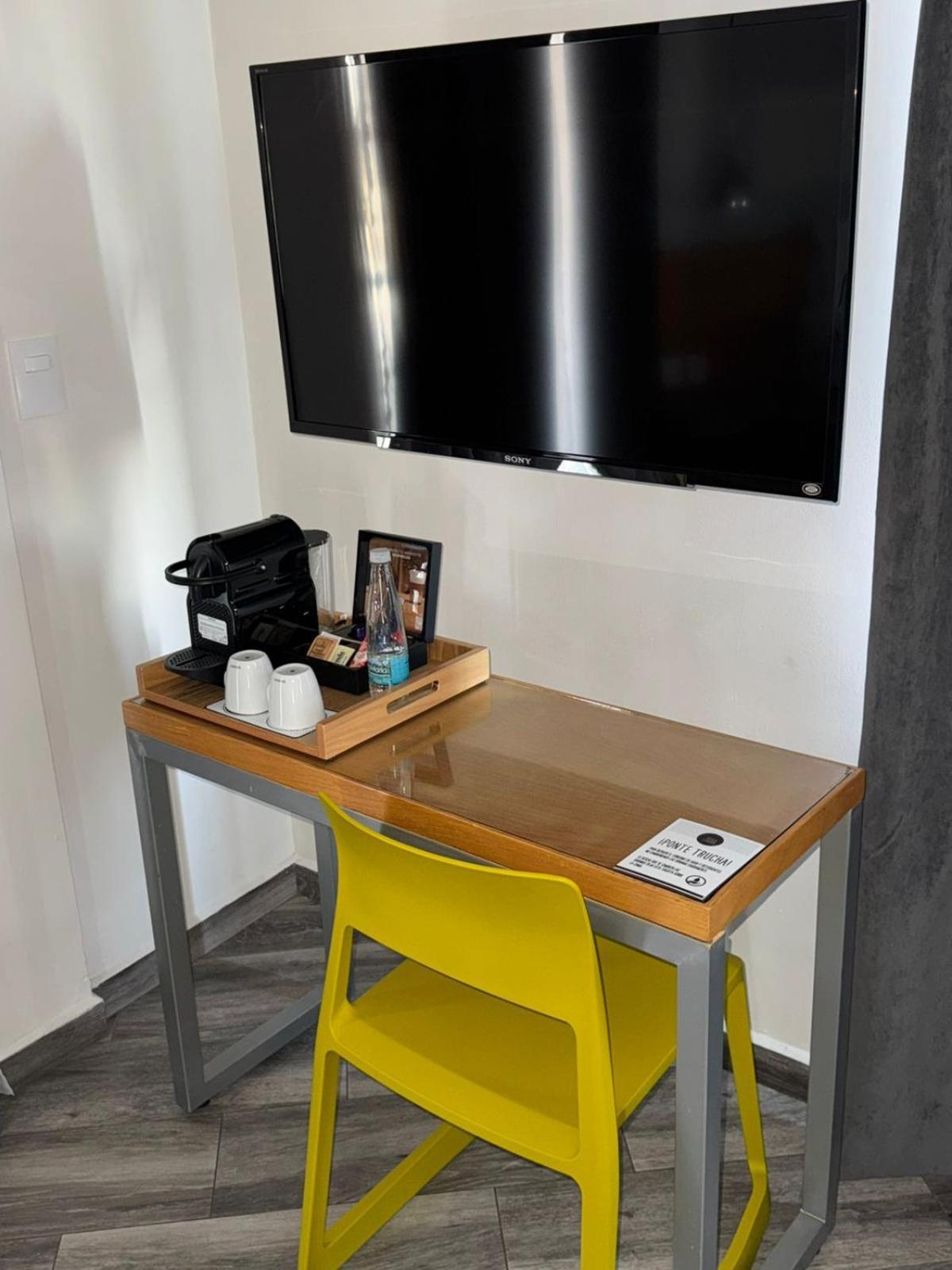 Hotel Perla Central Guadalajara Ngoại thất bức ảnh