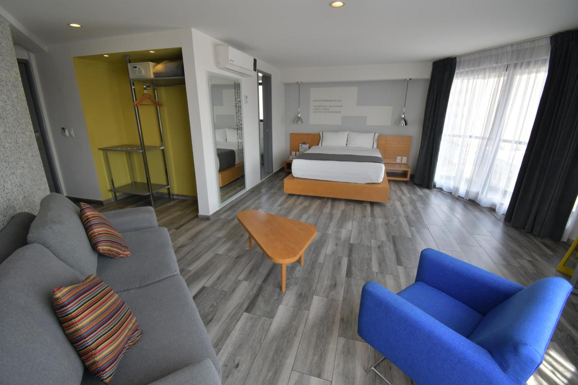 Hotel Perla Central Guadalajara Ngoại thất bức ảnh
